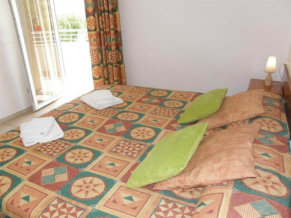 Apartamentos Miami L'Estartit Ngoại thất bức ảnh